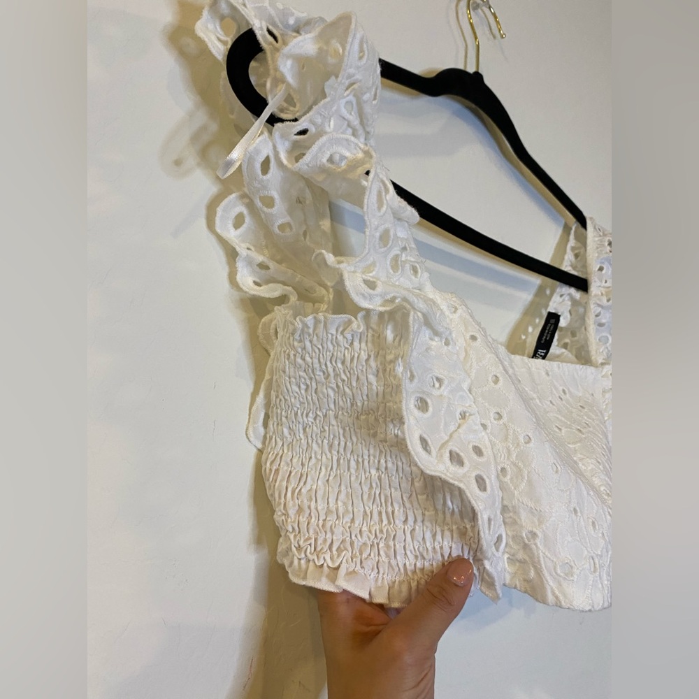 Zara White Eyelet Lace Crop Top - Picture 3 of 6